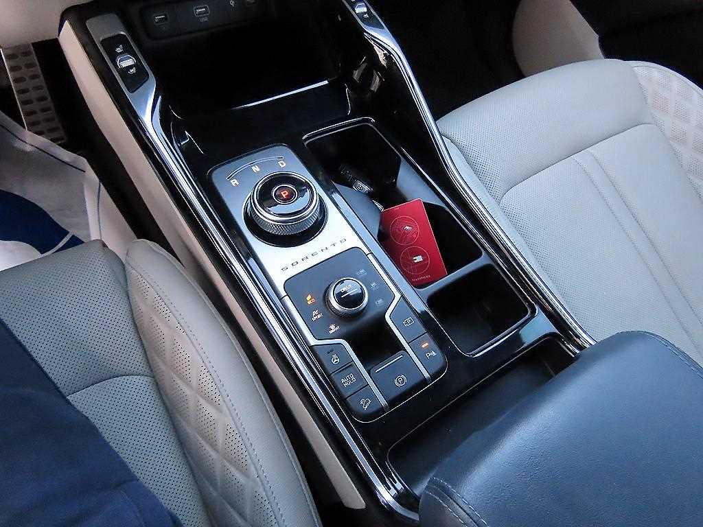 KIA Sorento - Vista 10