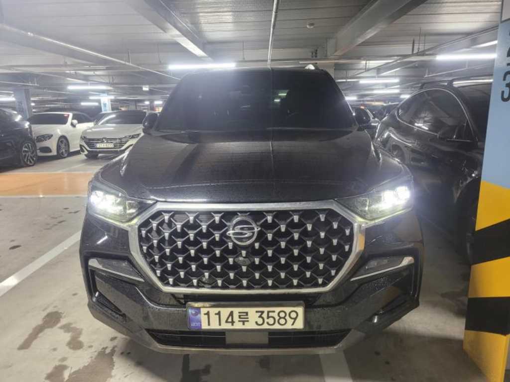 Ssangyong Rexton - Vista 3