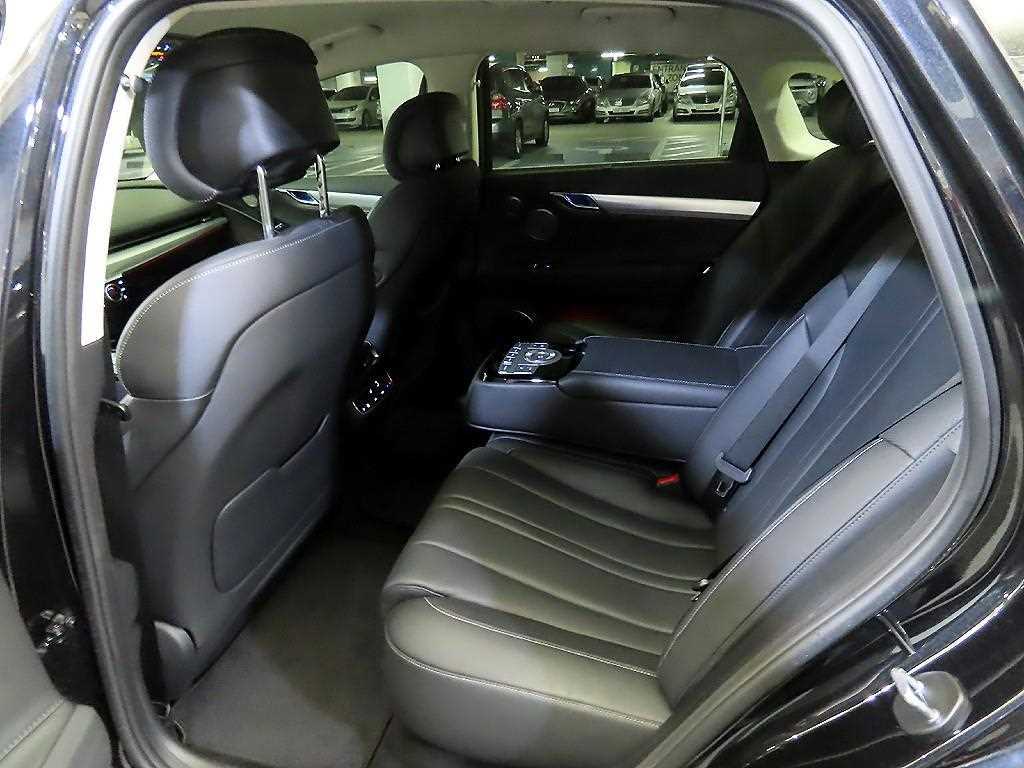 Genesis G80 - Vista 7