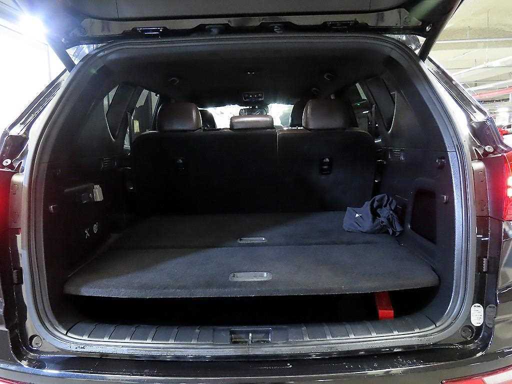 Ssangyong Rexton 2023 Negro - Importación desde Corea - HF Imports Iquique - Foto 16