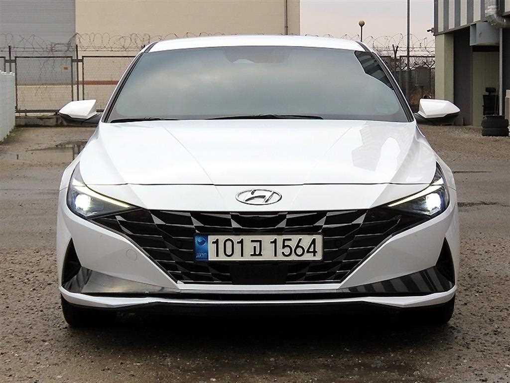 HYUNDAI Avante 2021 - Importación desde Corea - HF Imports Iquique - Foto 1