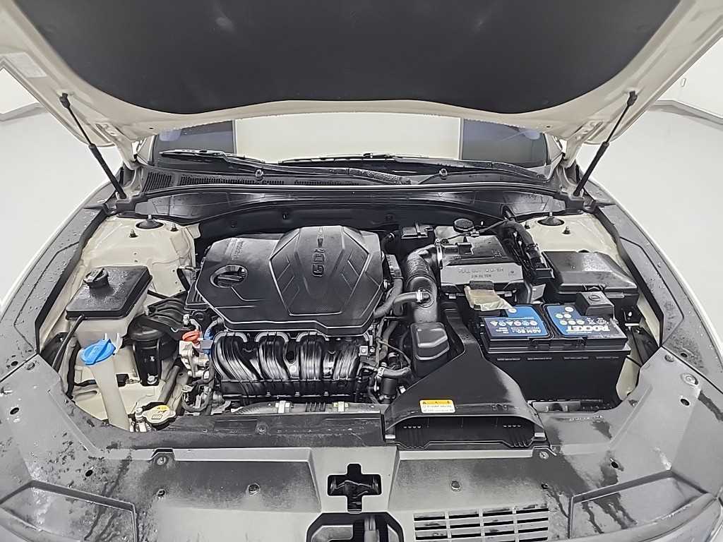 HYUNDAI Grandeur - Vista 5