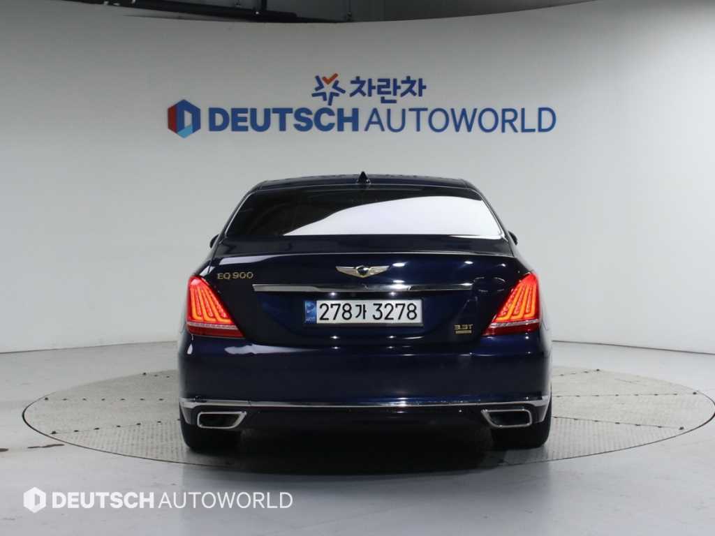 Genesis EQ900 - Vista 4