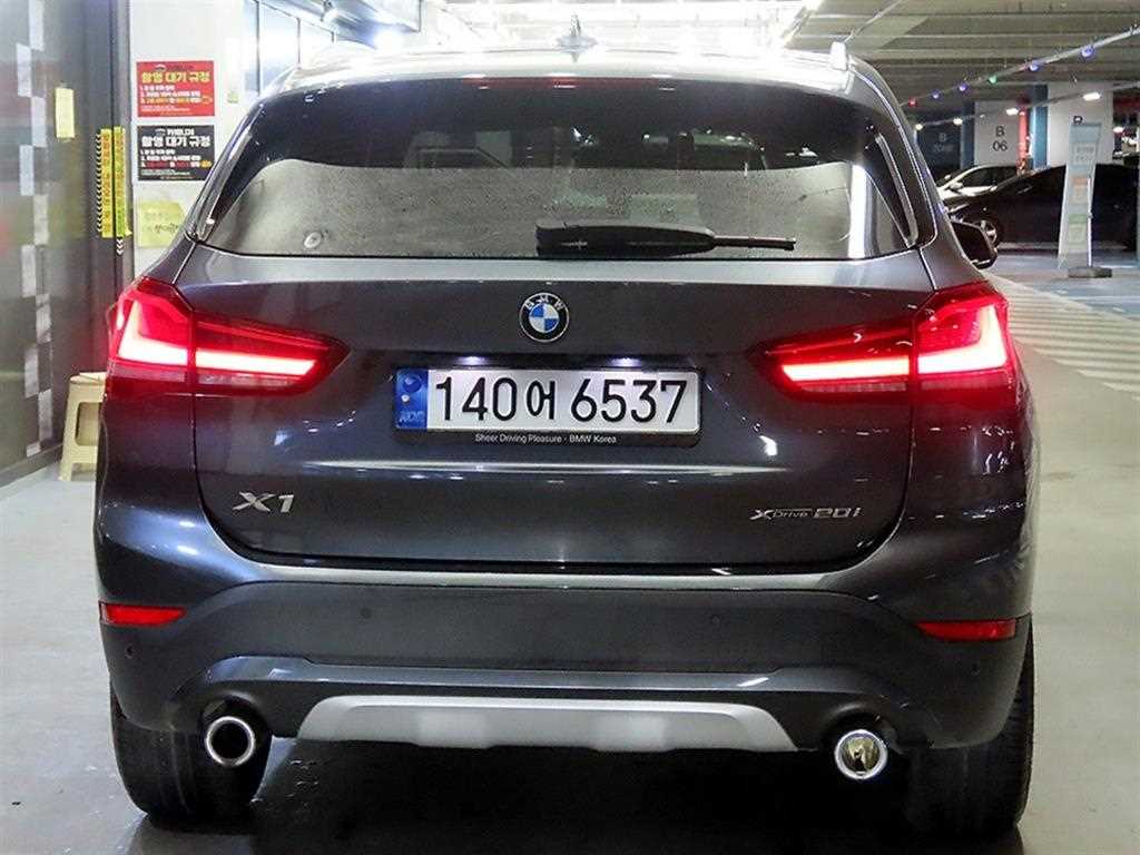 BMW X1 - Vista 5