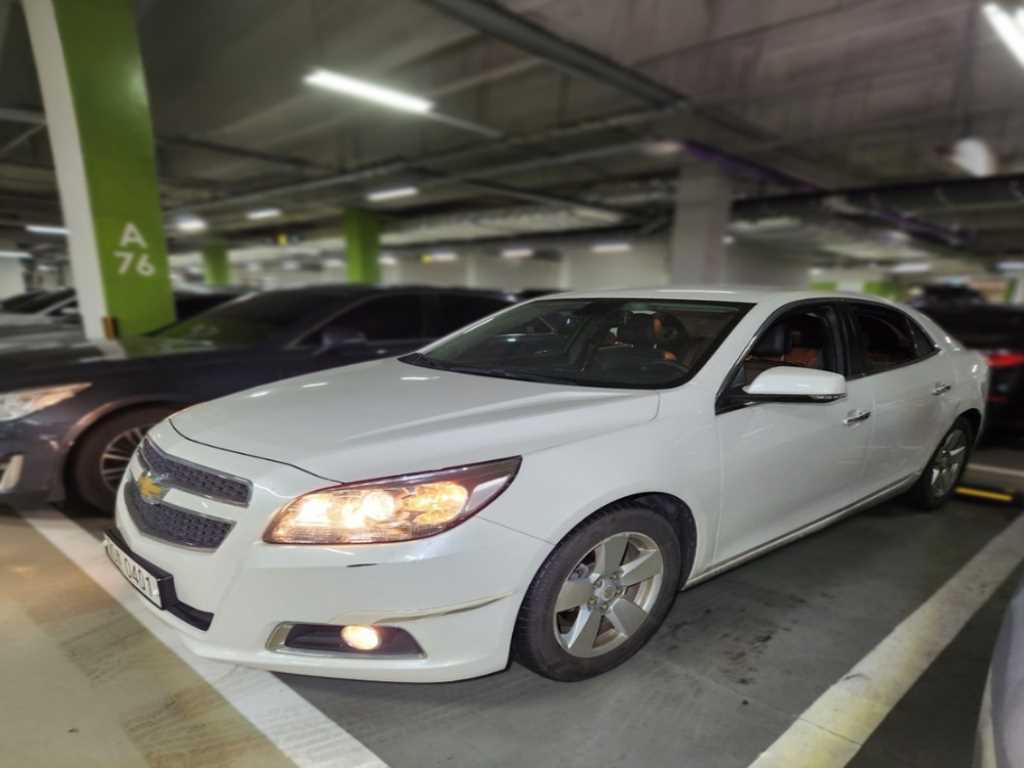 Chevrolet Malibu - Vista 4