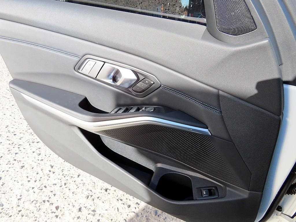 BMW 3 series - Vista 11