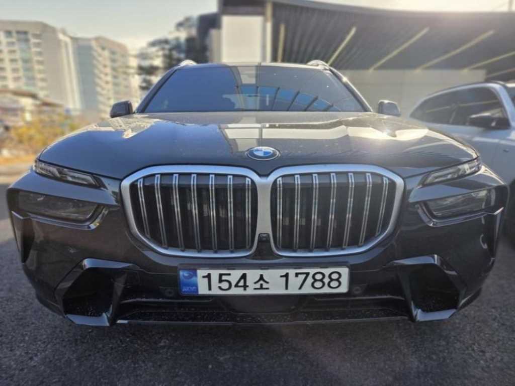 BMW X7 2024 Negro - Importación desde Corea - HF Imports Iquique - Foto 1