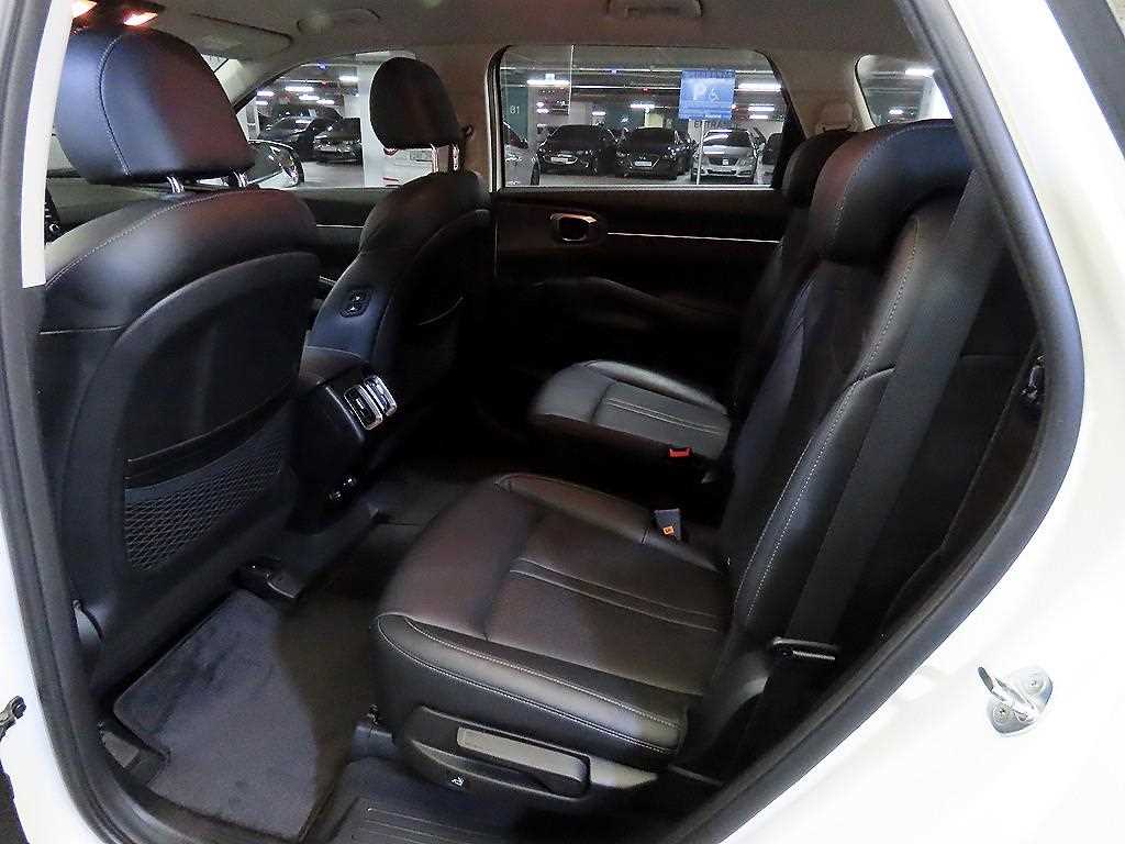 KIA Sorento - Vista 7