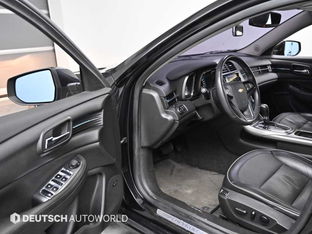 Chevrolet Malibu - Vista 11