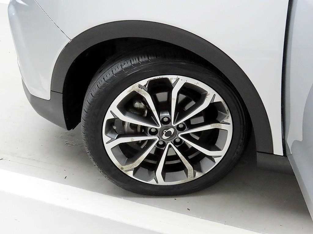 Ssangyong Tivoli 2018 Plateado - Importación desde Corea - HF Imports Iquique - Foto 19