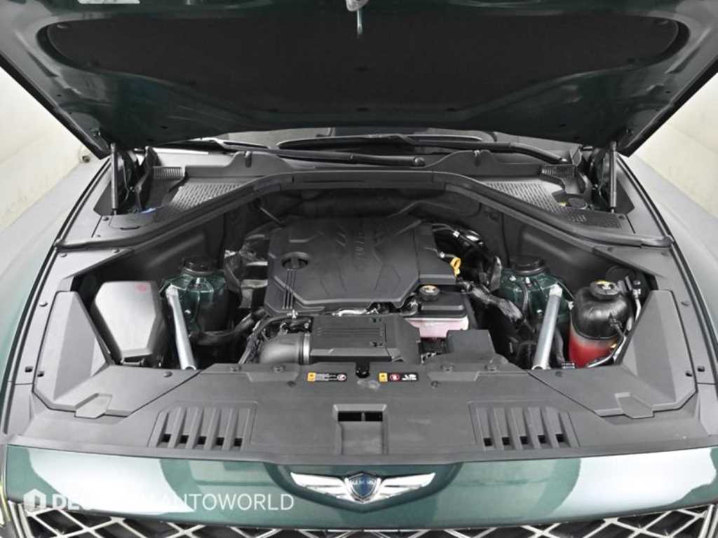 Genesis GV80 - Vista 6