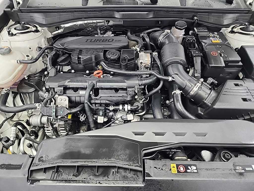 HYUNDAI Sonata - Vista 5