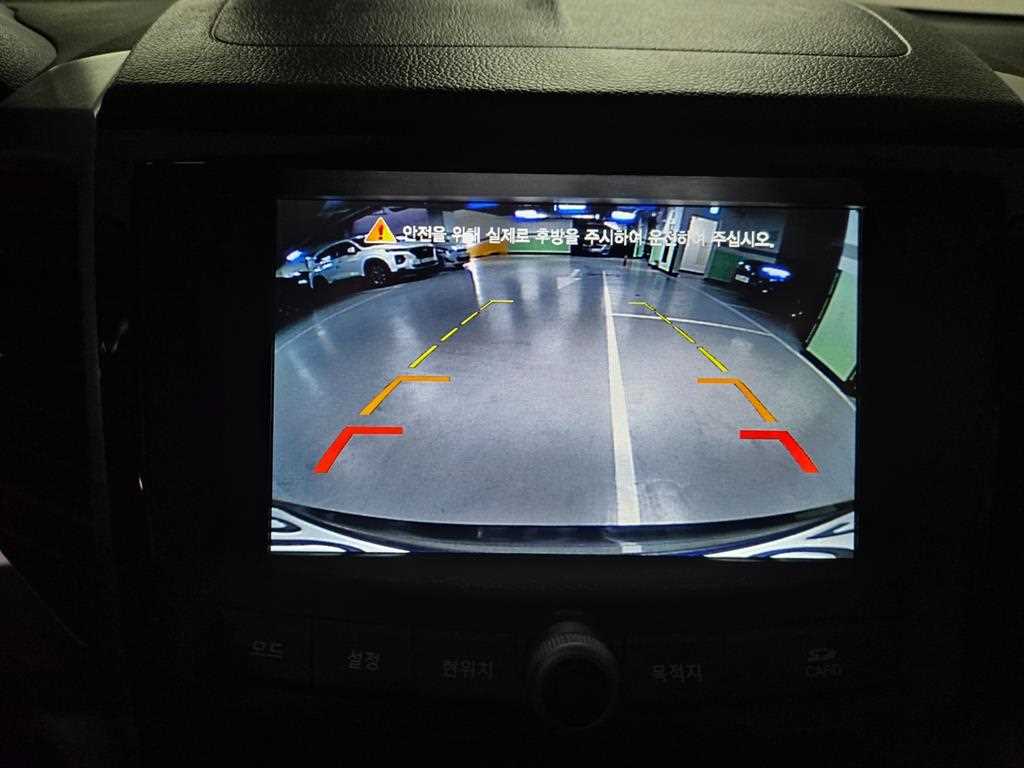 Ssangyong Tivoli - Vista 12