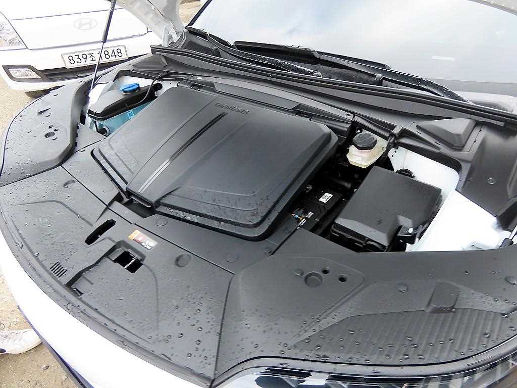 Genesis GV60 2022 Blanco - Importación desde Corea - HF Imports Iquique - Foto 19