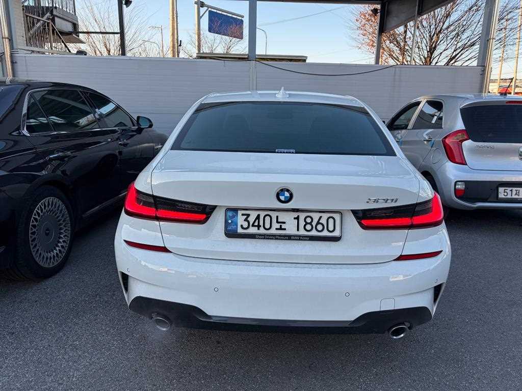 BMW 3 series - Vista 4