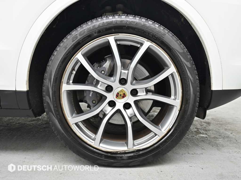 Porsche Cayenne - Vista 5