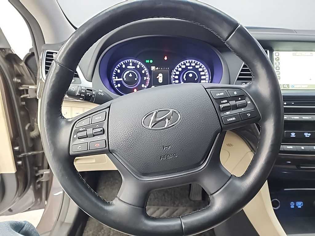 HYUNDAI Aslan - Vista 9