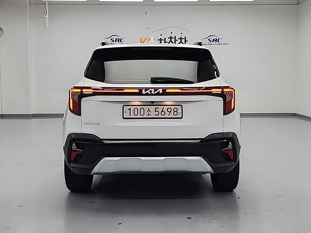 KIA Seltos - Vista 3