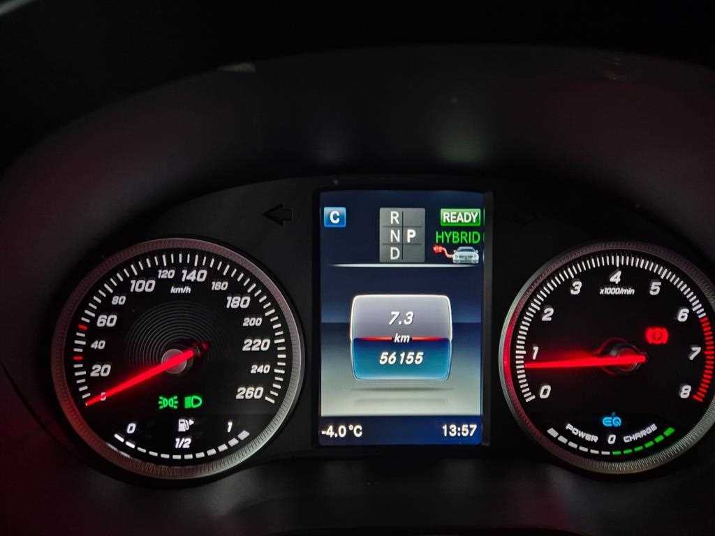 Mercedes Benz GLC Class 2019 Plateado - Importación desde Corea - HF Imports Iquique - Foto 14