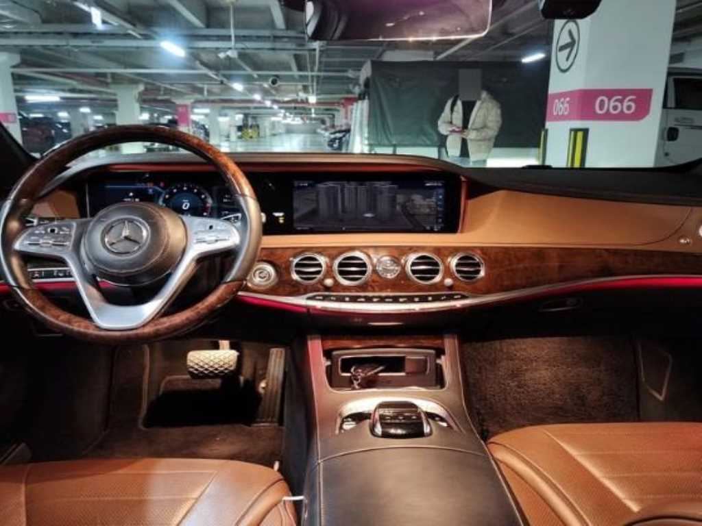 Mercedes Benz S Class - Vista 6