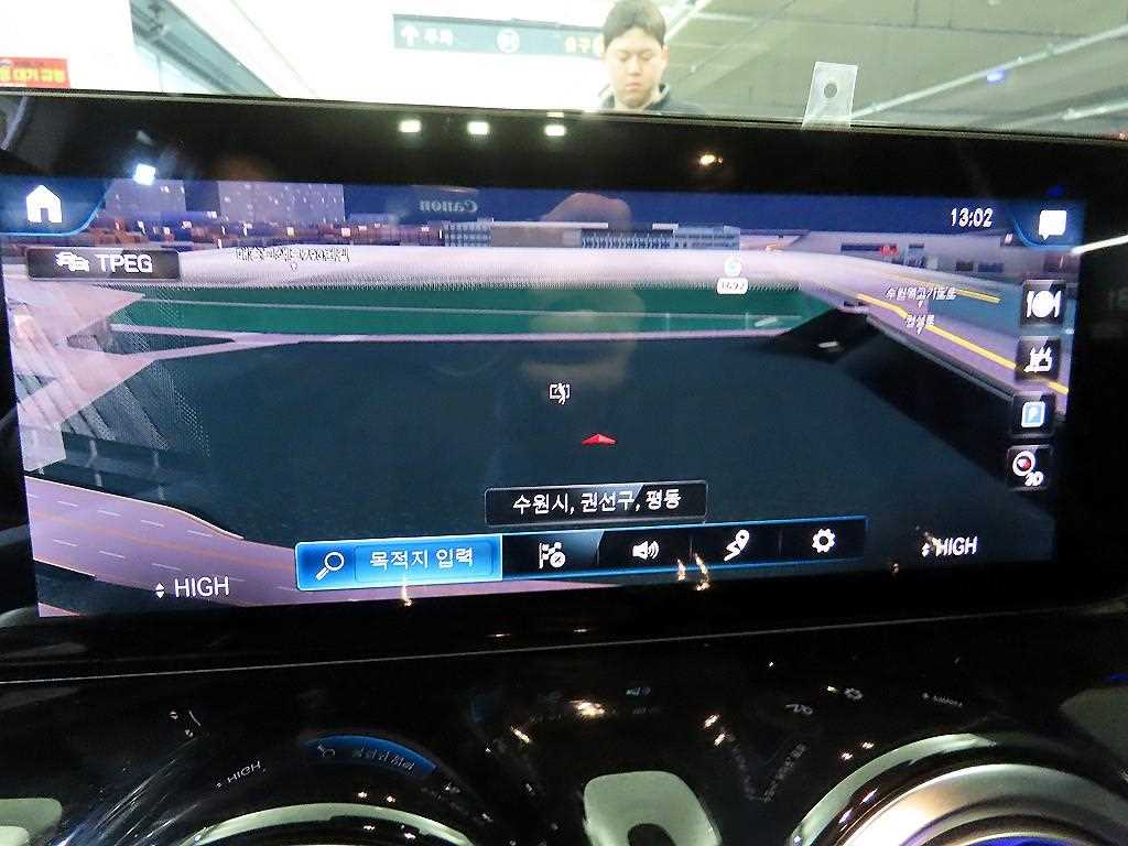 Mercedes Benz GLB Class 2021 Gris - Importación desde Corea - HF Imports Iquique - Foto 13