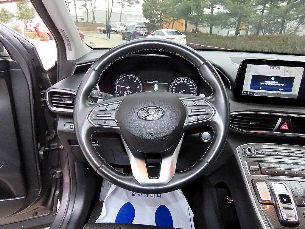 HYUNDAI Santa Fe - Vista 8