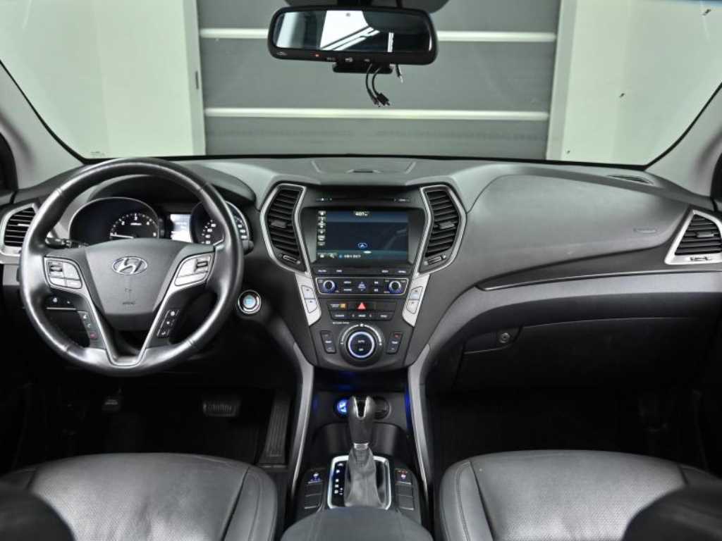 HYUNDAI Santa Fe - Vista 7