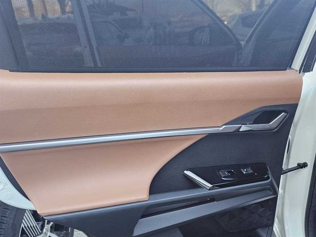 Ssangyong Torres - Vista 8