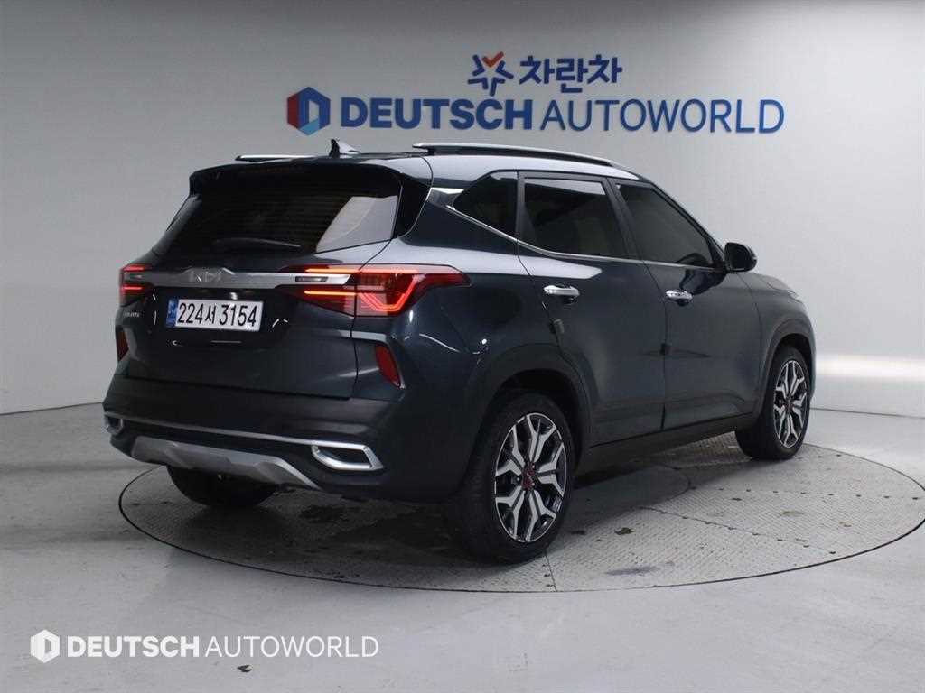 KIA Seltos - Vista 2