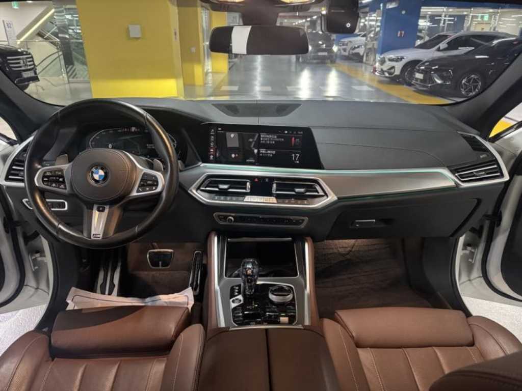 BMW X6 - Vista 6