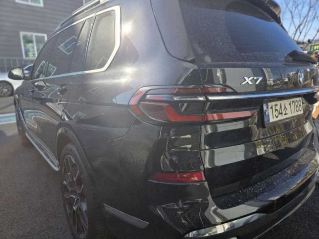 BMW X7 - Vista 2