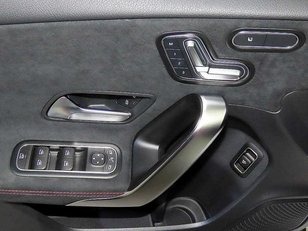 Mercedes Benz A Class 2023 Blanco - Importación desde Corea - HF Imports Iquique - Foto 14