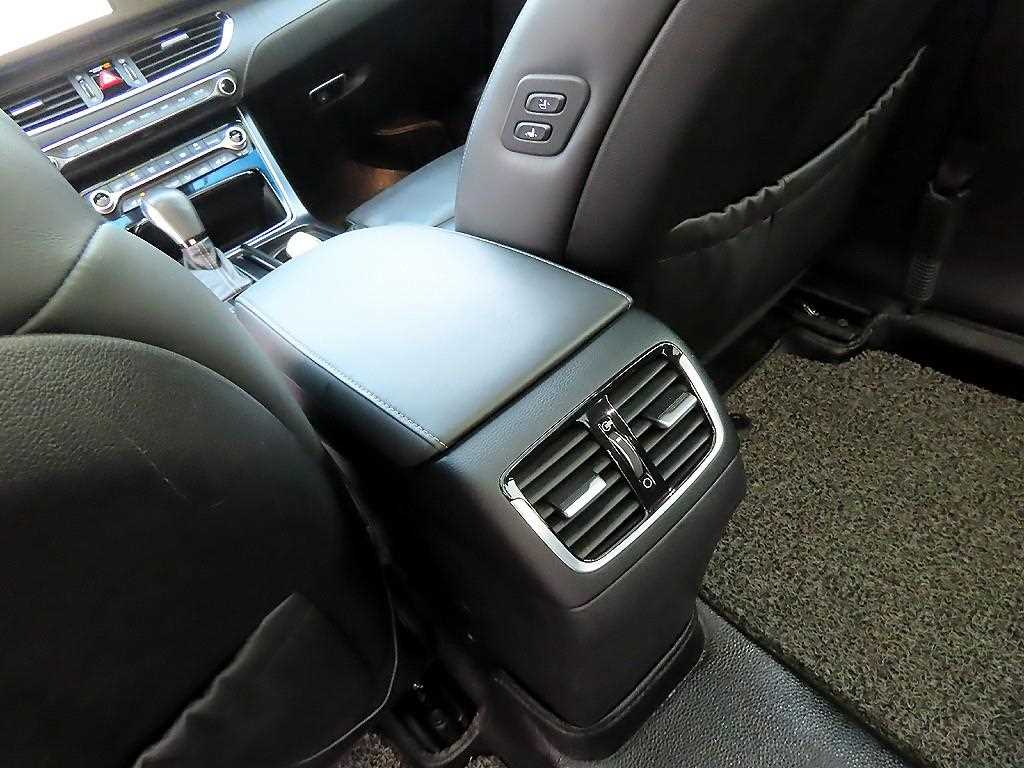 HYUNDAI Grandeur 2018 Negro - Importación desde Corea - HF Imports Iquique - Foto 15