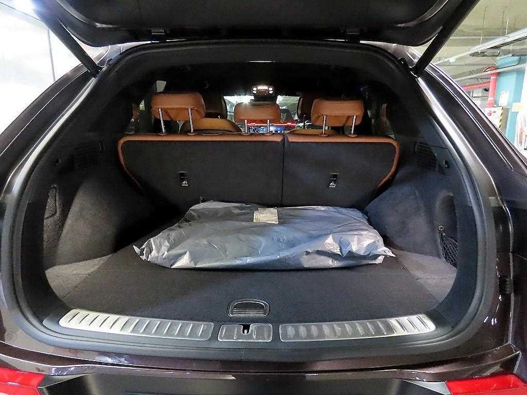 Genesis GV70 2024 Rojo - Importación desde Corea - HF Imports Iquique - Foto 16