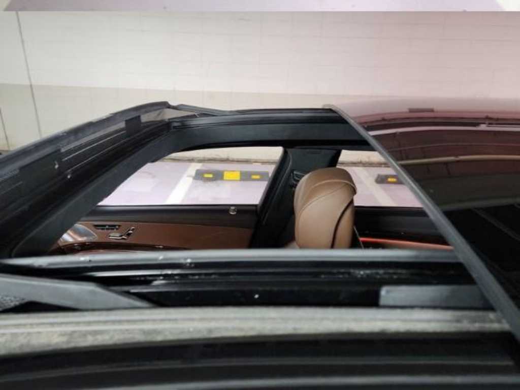 Mercedes Benz S Class - Vista 2