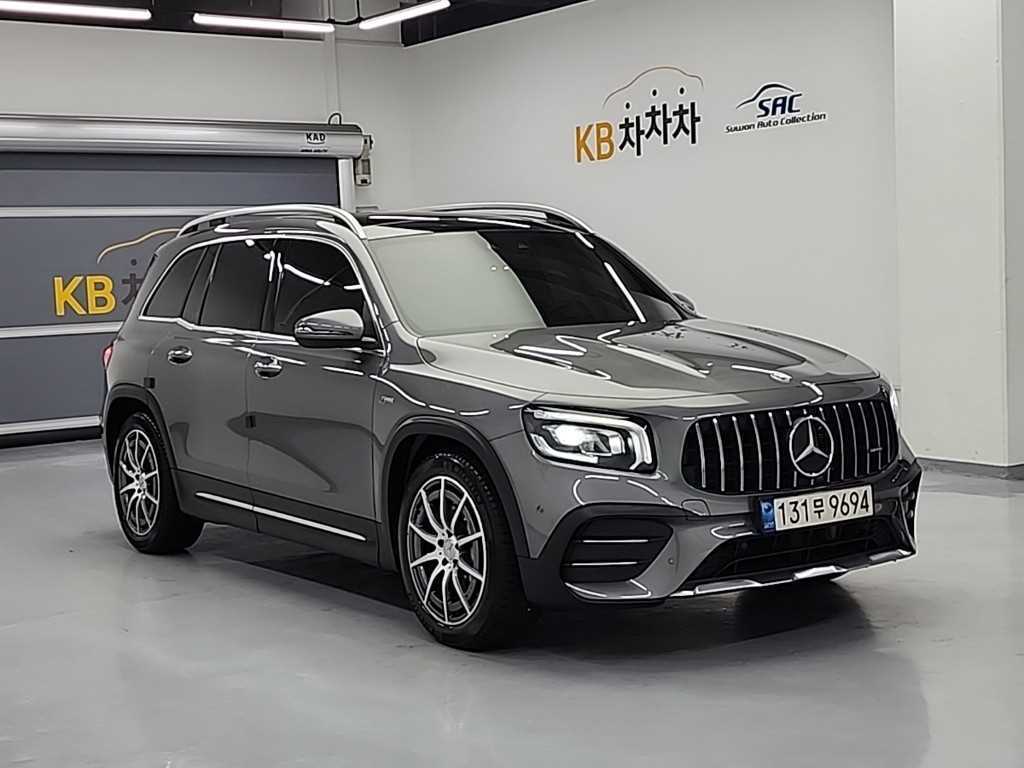 Mercedes Benz GLB Class - Vista 4