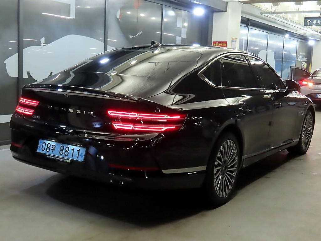 Genesis G80 - Vista 4