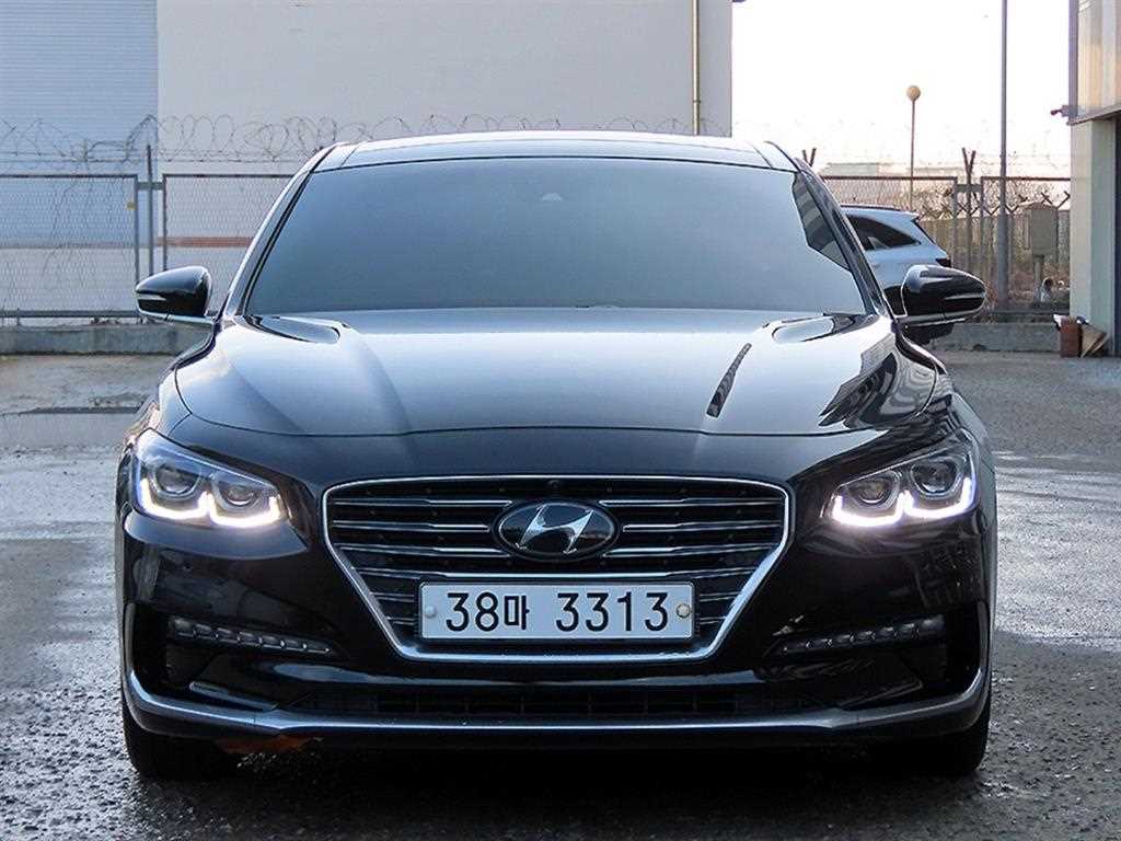 HYUNDAI Grandeur 2018 Negro - Importación desde Corea - HF Imports Iquique - Foto 1