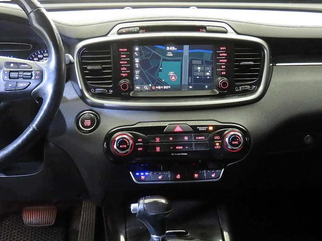 KIA Sorento - Vista 11