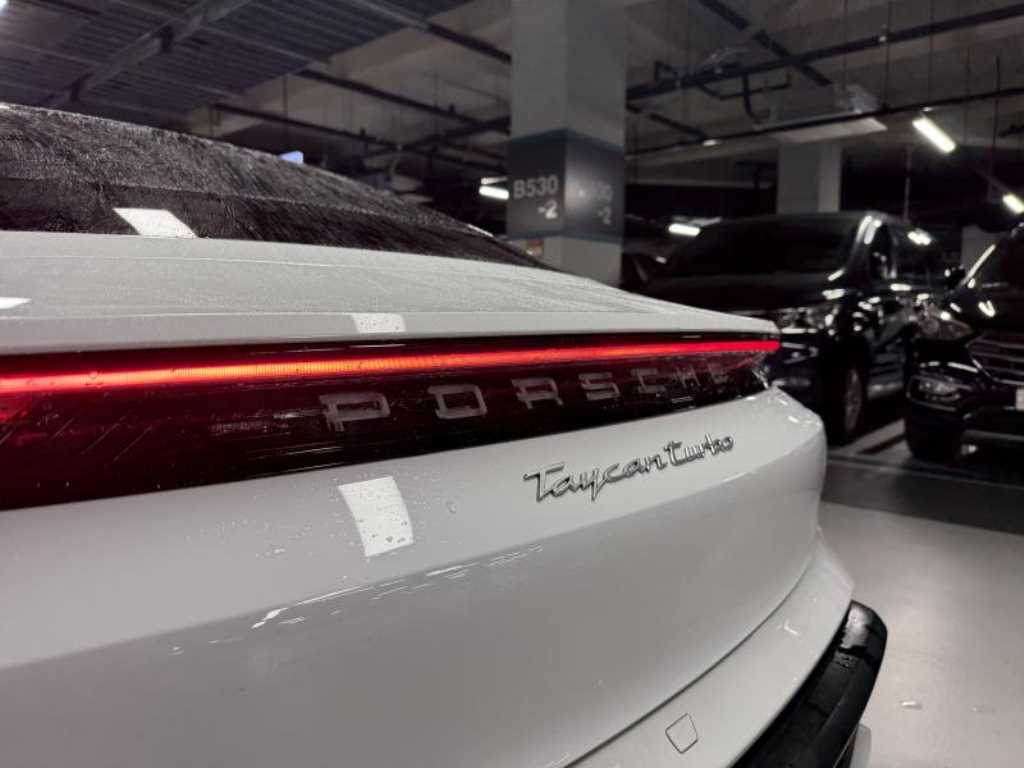 Porsche Taycan 2021 Blanco - Importación desde Corea - HF Imports Iquique - Foto 17