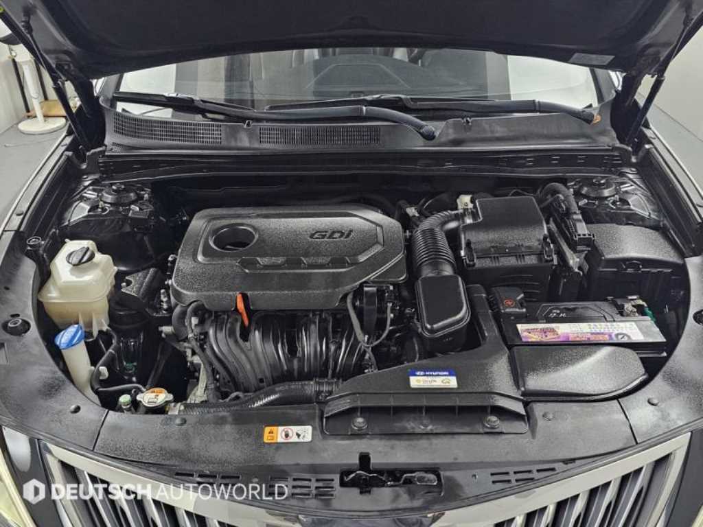 HYUNDAI Grandeur - Vista 6