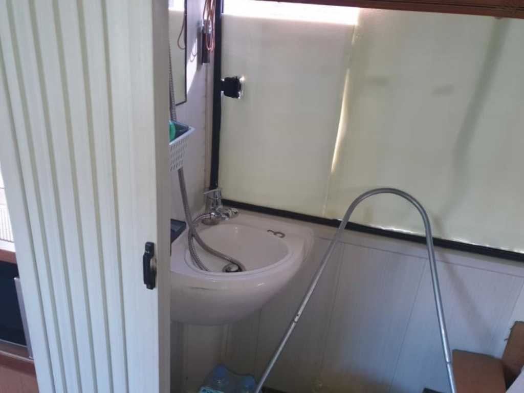 medium and large bus Hyundai bus - Vista 9