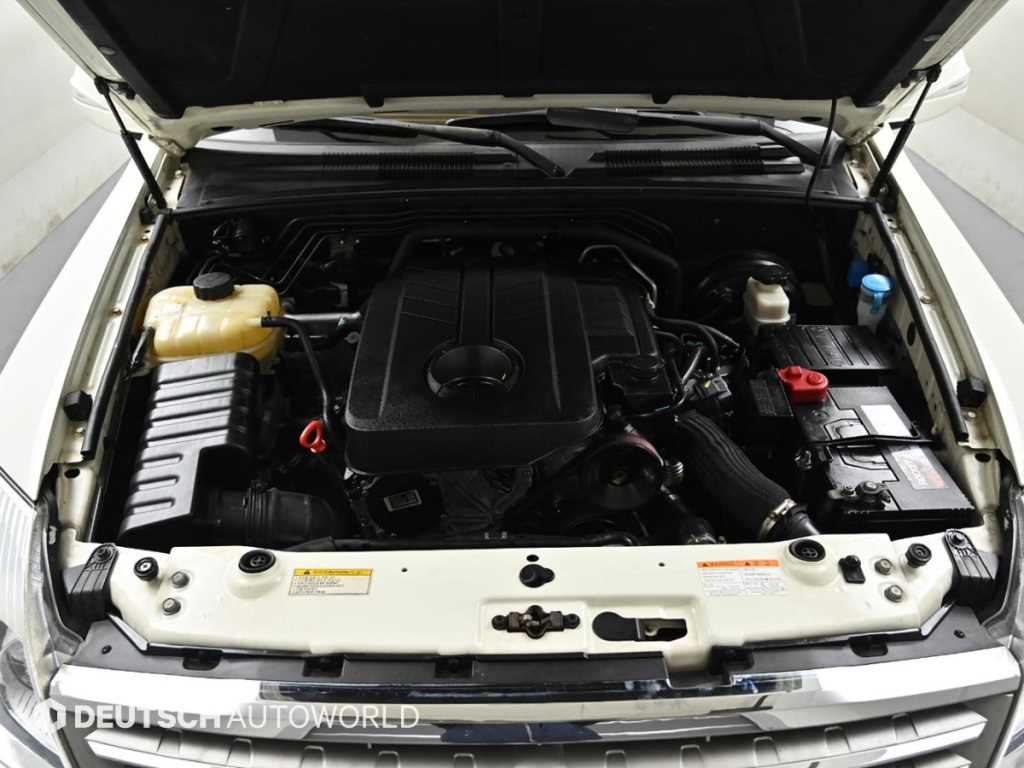 Ssangyong Rexton - Vista 6