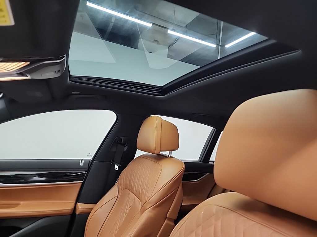 BMW 7 Series 2017 Negro - Importación desde Corea - HF Imports Iquique - Foto 16
