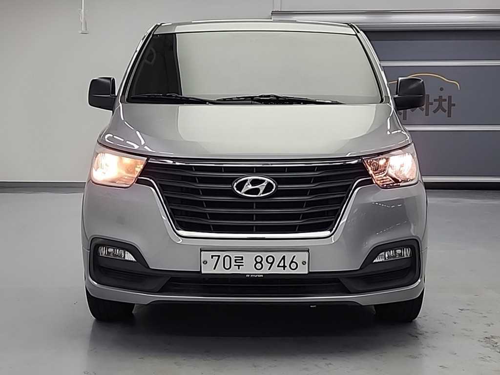 현대] 더 뉴 그랜드 스타렉스 2WD 웨건 12인승 스마트