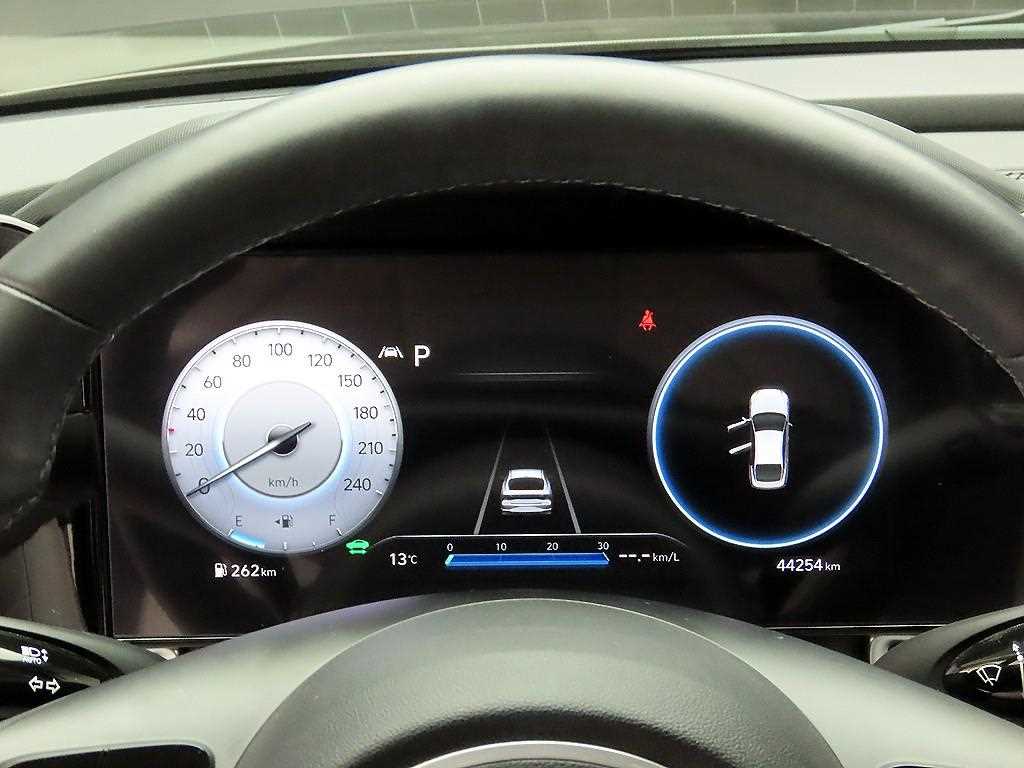 HYUNDAI Avante - Vista 6