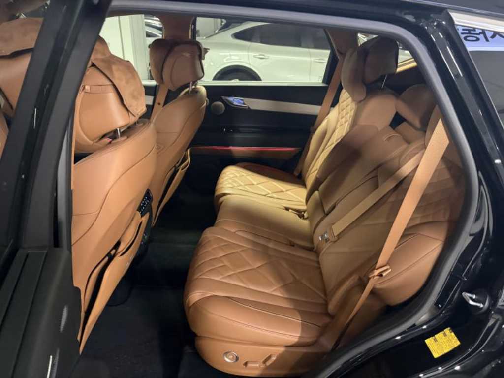 Genesis GV80 - Vista 10