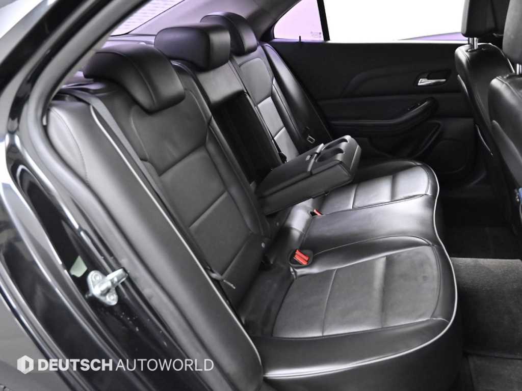 Chevrolet Malibu - Vista 12