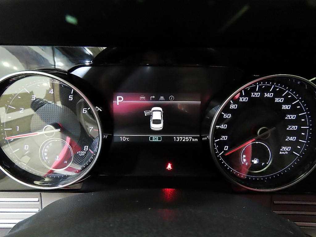 HYUNDAI Grandeur - Vista 9