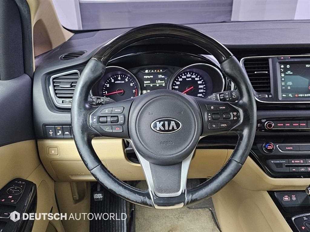 KIA Carnival 2016 Negro - Importación desde Corea - HF Imports Iquique - Foto 13